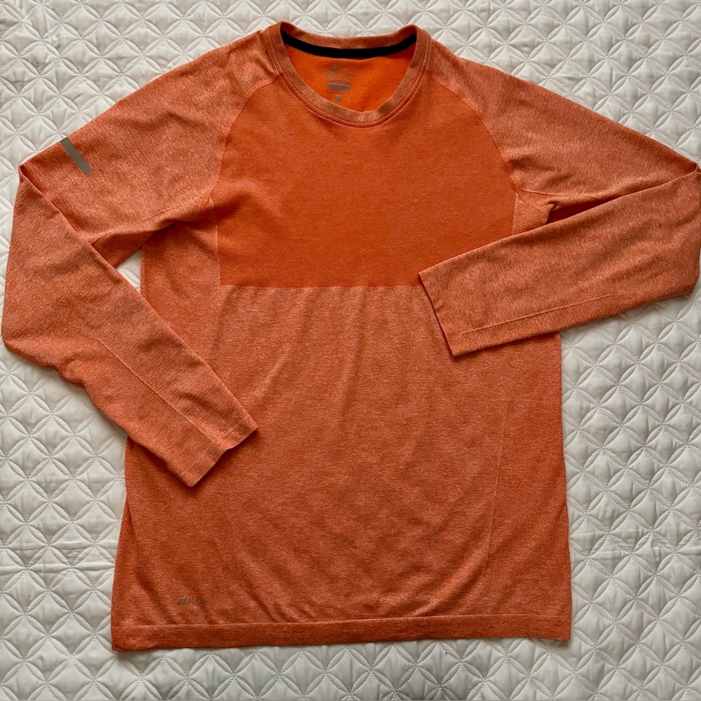 Nike Mens Dri-FIT Orange Running Long Sleeve Activewear Shirt Size L